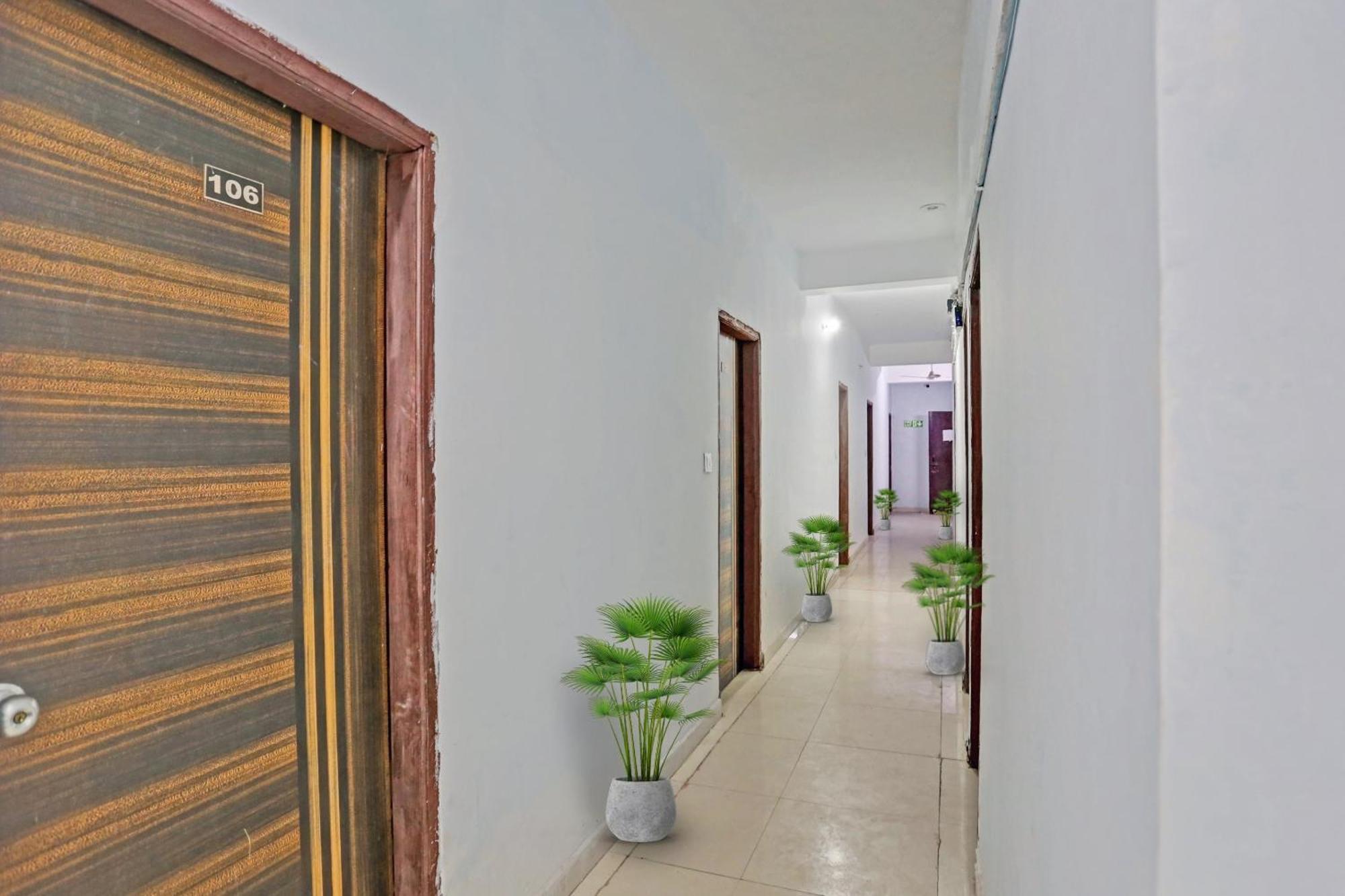 Hotel O Imperial Residency Near Dashrath Puri Metro Station New Delhi Ngoại thất bức ảnh